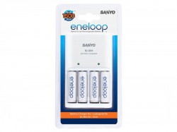 Eneloop MQN04 + 4x AA